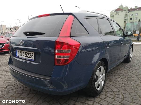 Kia Ceed Cee'd 1.4 M - 2