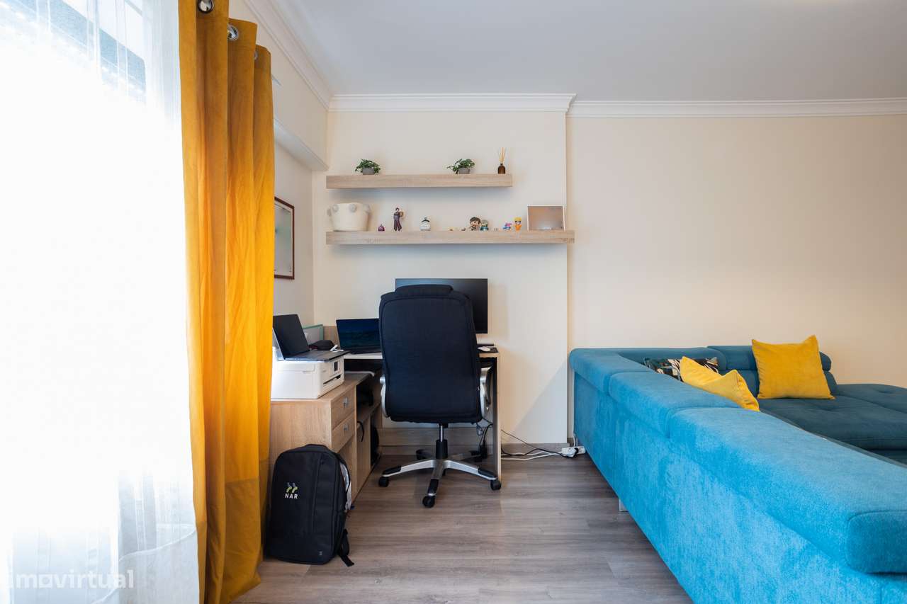 Apartamento T1 com lugar de garagem na Cavaleira - Grande imagem: 5/20