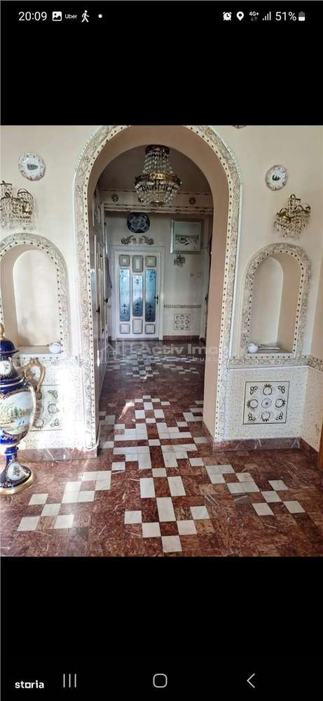 Vila  D+P+E+M, teren 626 mp - se accepta schimb cu apartamente - Piata - Imagine principală: 3/3