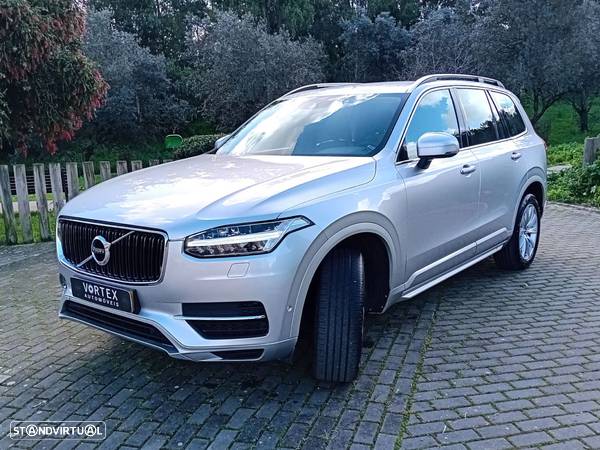 Volvo XC 90 2.0 D4 Momentum - 4