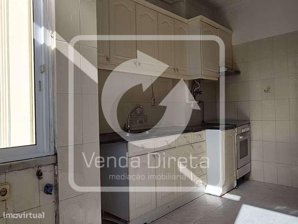 Apartamento T2 com Varandas em Agualva - Excelente Oportunidade - Grande imagem: 4/23