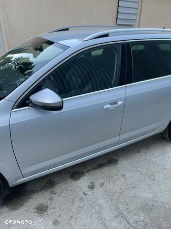 Skoda Octavia 2.0 TDI DSG L&K - 3