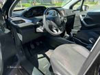 Peugeot 2008 1.2 PureTech Style - 8