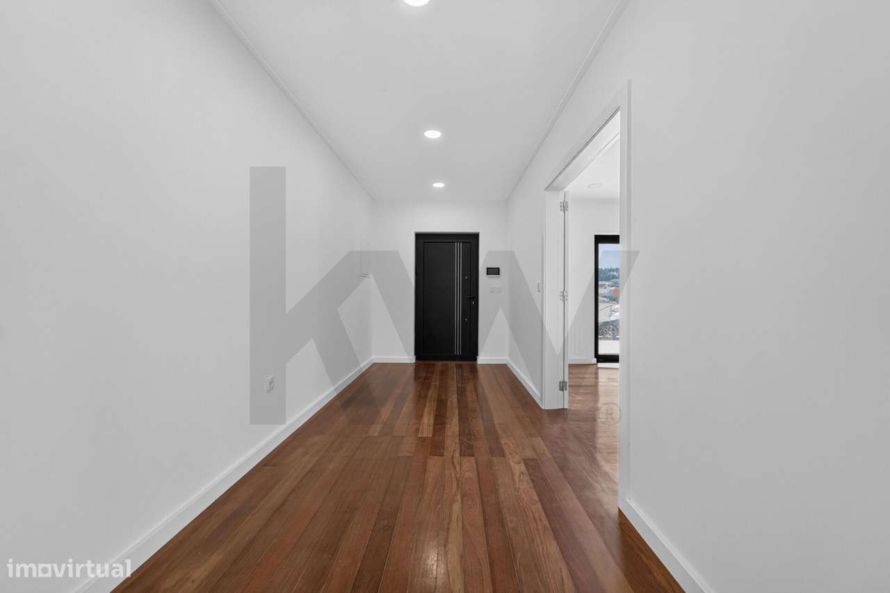Moradia T5 com piscina e mais de 8.000 m2 de terreno | Seramena, Sobra-26