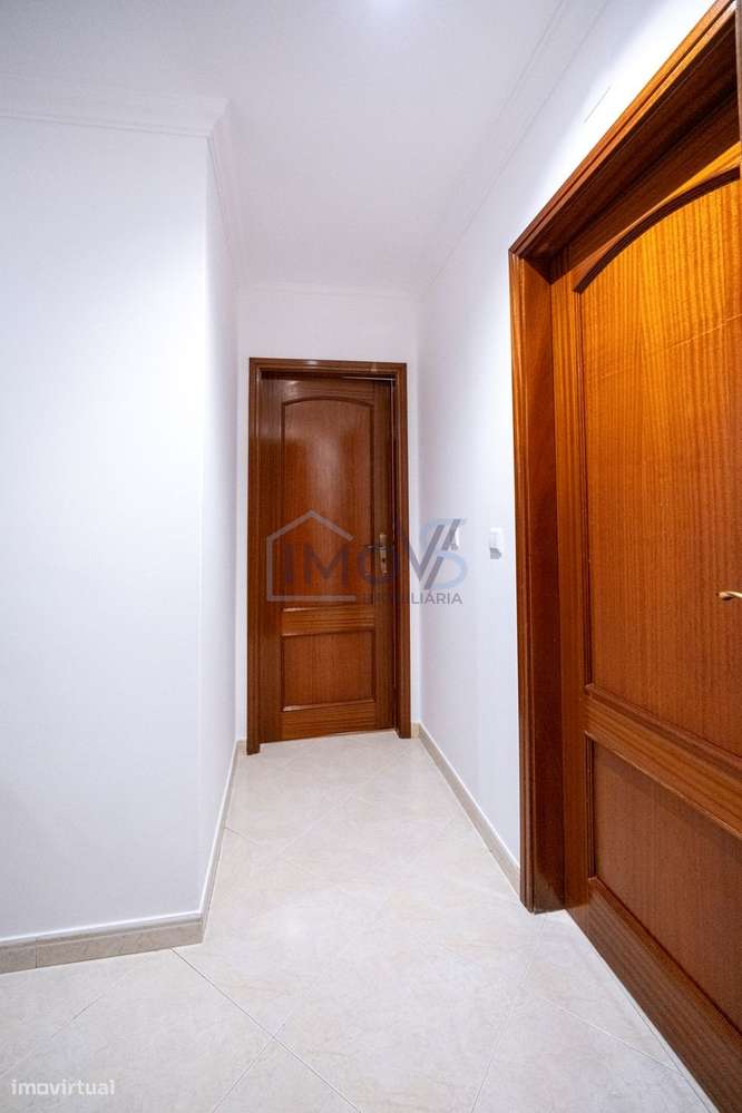 Apartamento T3 completamente renovado no centro de  Ferreira do Zêzere-28