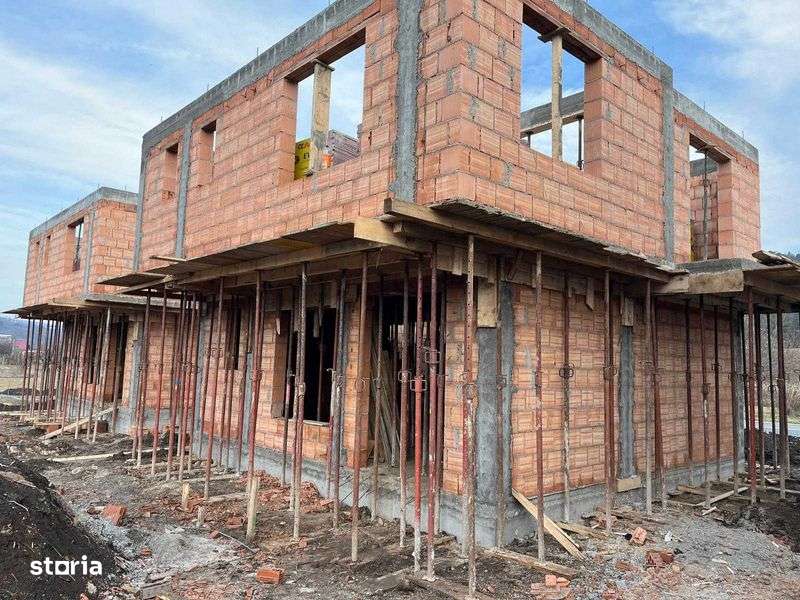 Casa de vanzare in Luna de Sus, Floresti, Cluj - Imagine principală: 5/8