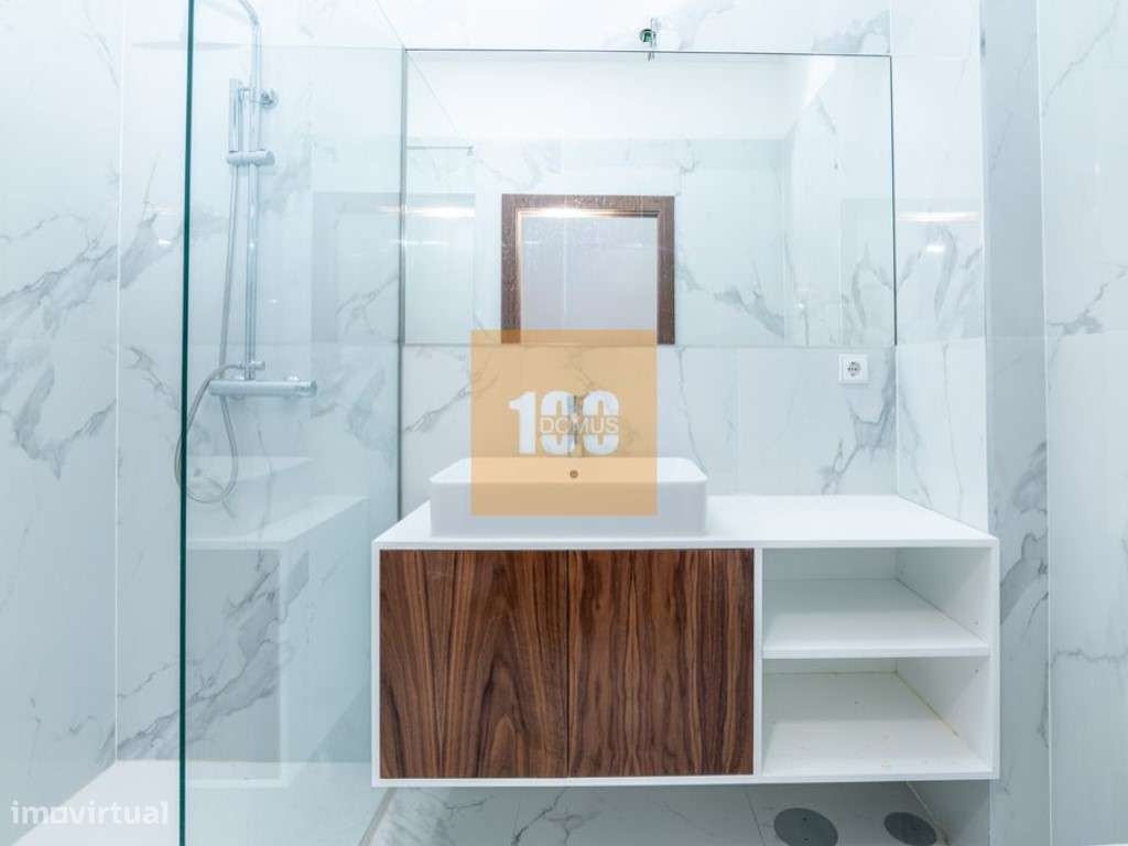 T1 com varanda em 31 de Janeiro-11