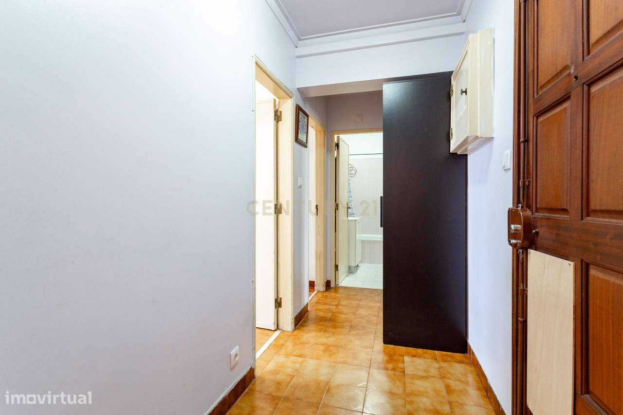 Apartamento T1 pronto a habitar-23