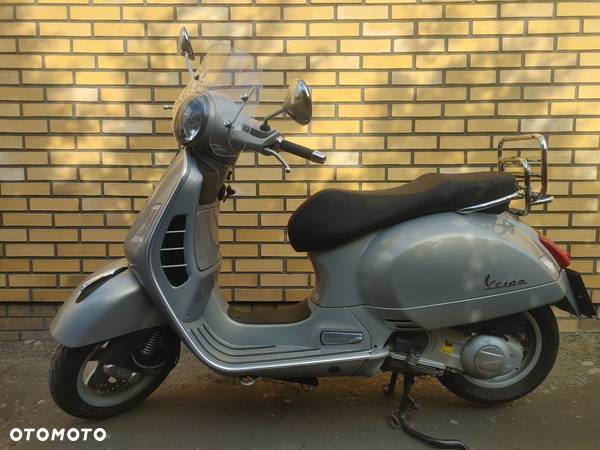 Piaggio Vespa - 7