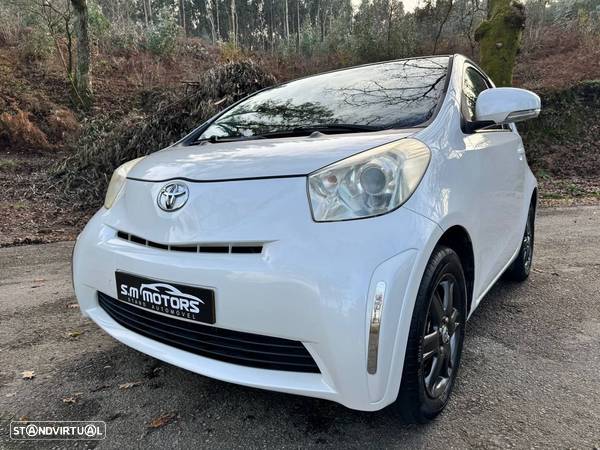 Toyota iQ 1.0 VVT-i - 14