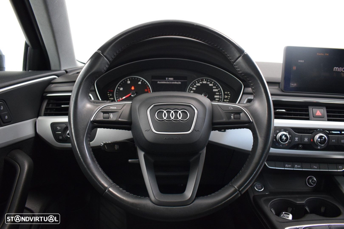 Audi A4 Avant 2.0 TDI Business Line - 35