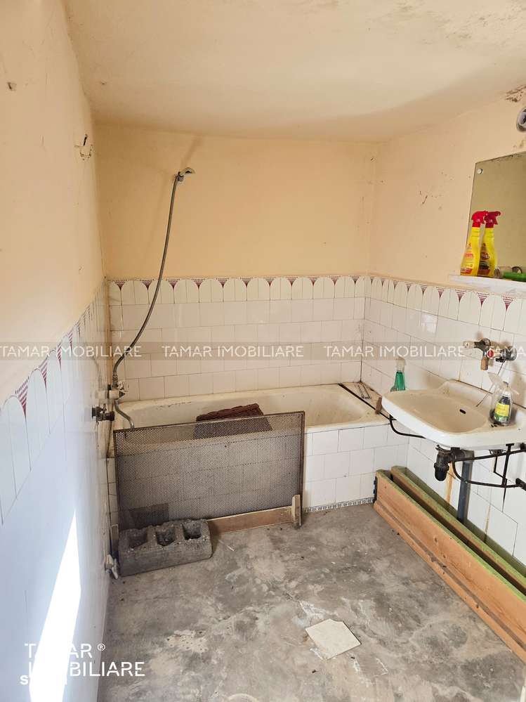 Casă 4 camere cu Teren de 1415 mp-6