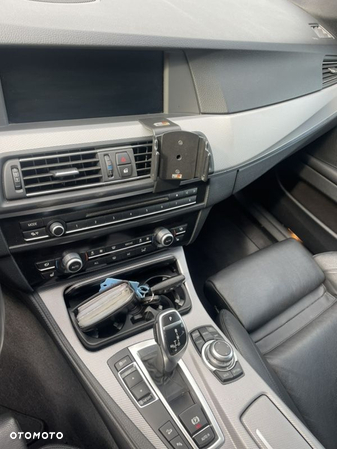 BMW Seria 5 530d xDrive - 11