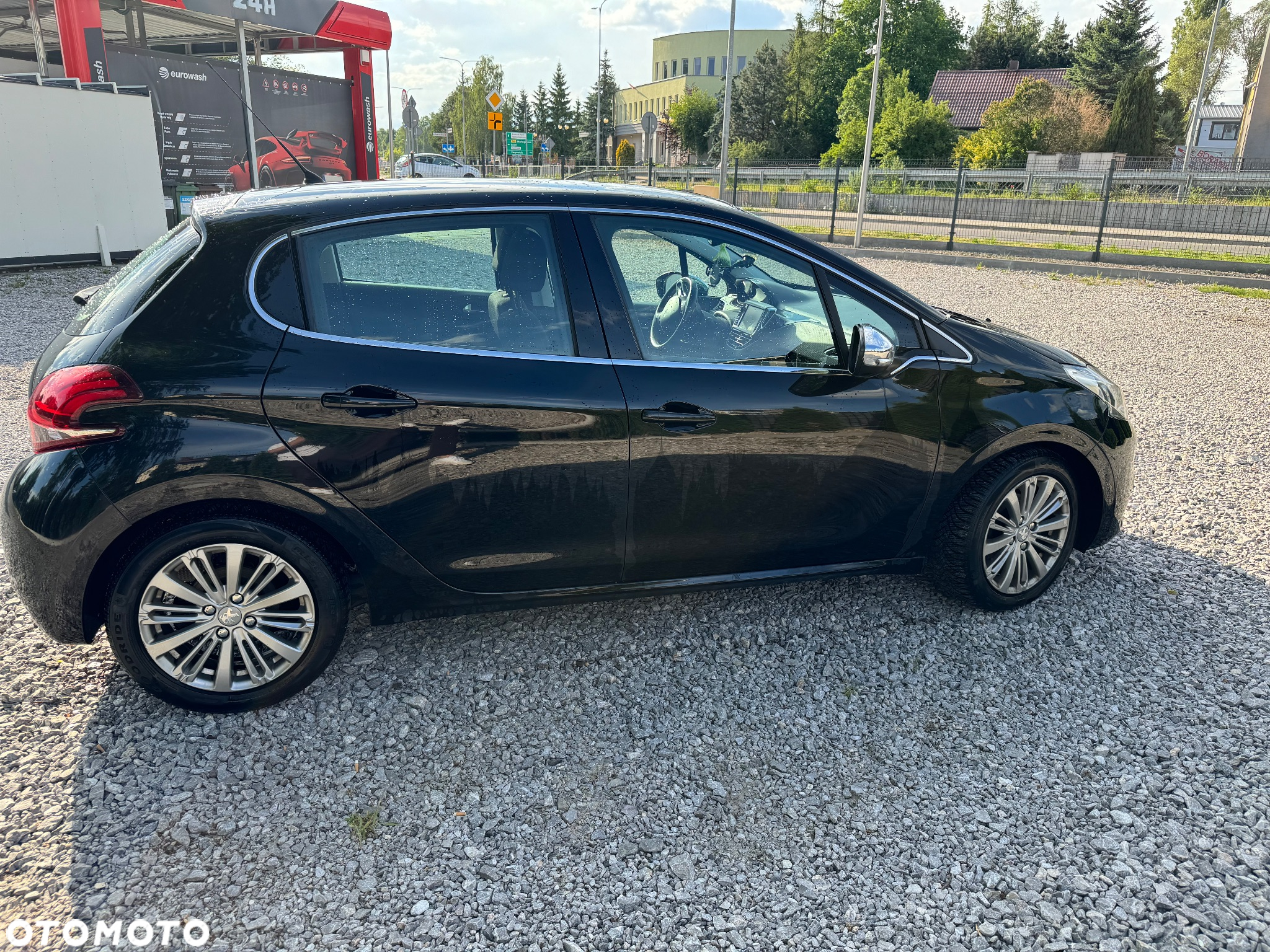 Peugeot 208 PureTech 110 Stop & Start Allure - 14