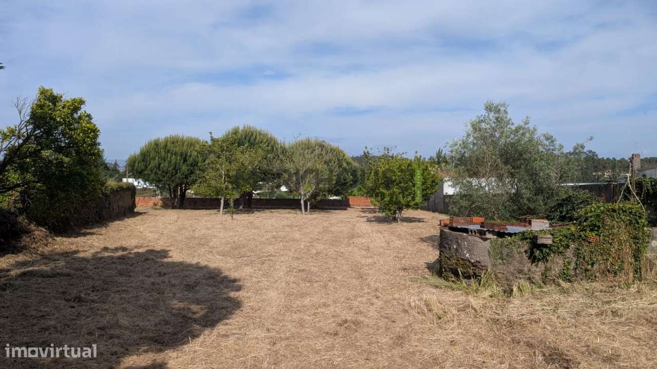 Terreno para construção - Salreu - Grande imagem: 2/4