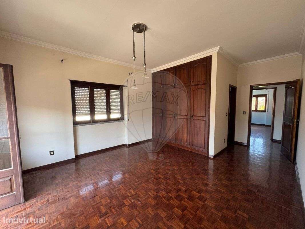 Moradia T5 para venda-21