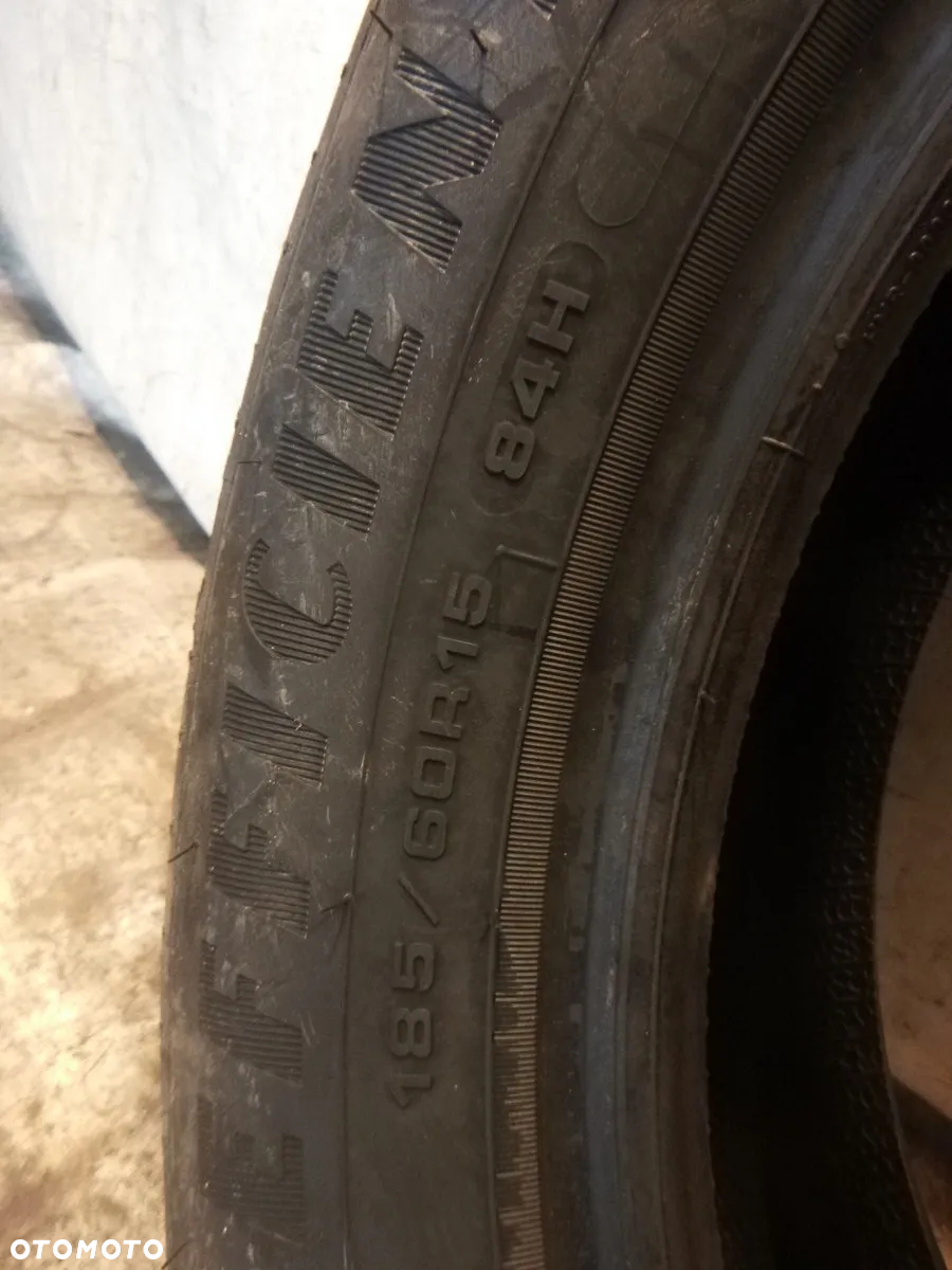 nowa opona goodyear efficientgrip performance  185/60 r15 84h - 3