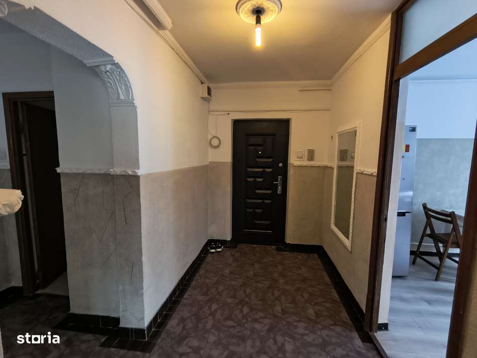 I C Bratianu  sr uri- apartament 3 camere decomandat-10