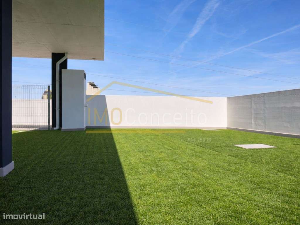 Apartamento T2 como Novo | TERRAÇO COM CHURRASQUEIRA - GARAGEM | Ex...-21