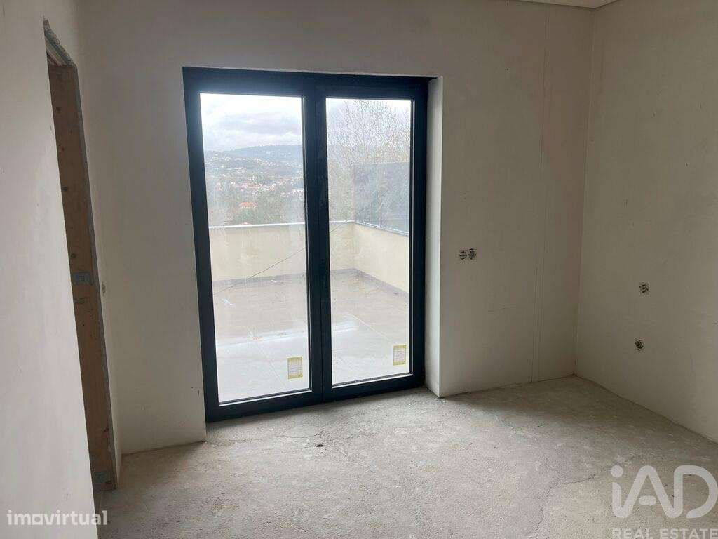 Apartamento T2 em São Pedro do Sul, Várzea e Baiões de 89,00 m2 - Grande imagem: 2/5