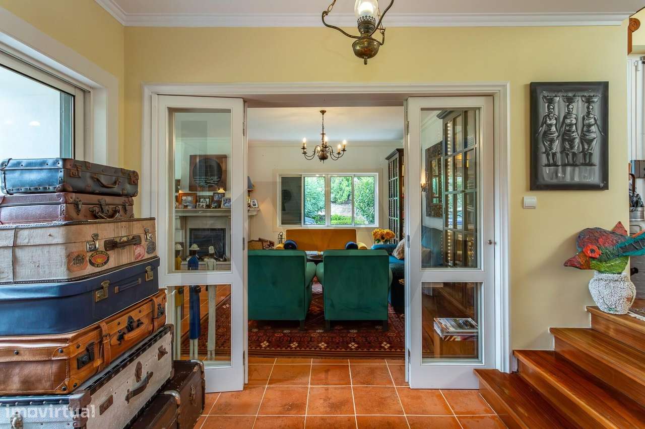 Moradia de Luxo T3 + 1 com Piscina e Jardim Privado em Alcabideche, Ca-16