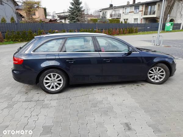 Audi A4 2.0 TDI DPF Ambiente - 5