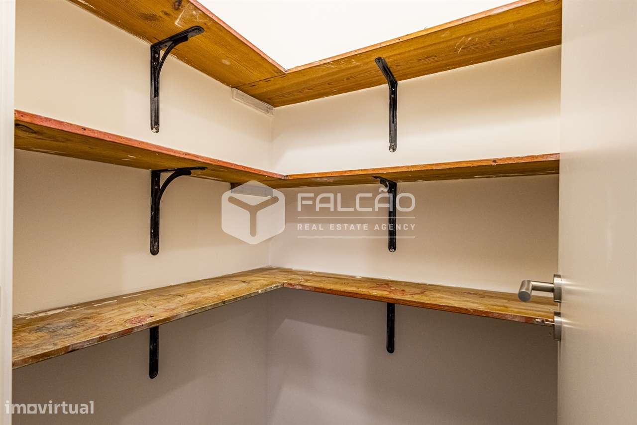 Apartamento T2 Venda em Santarém (Marvila), Santa Iria da Ribeira de S-34