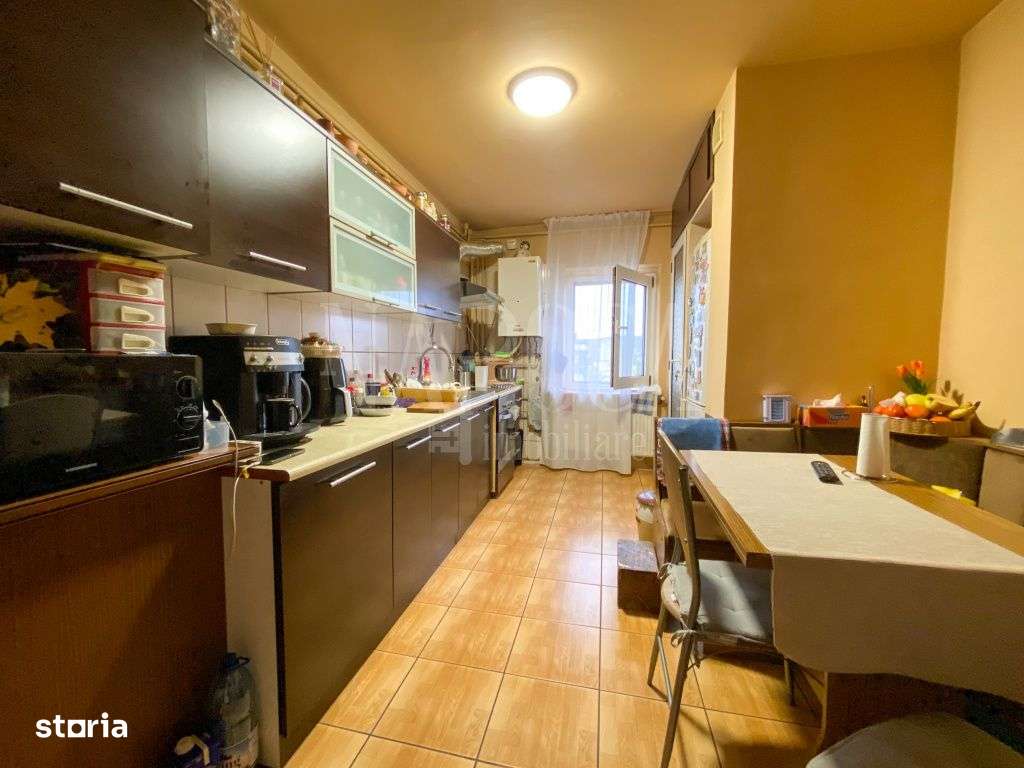 Apartament 3 camere de vanzare in Intre Lacuri, Cluj Napoca - Imagine principală: 5/10