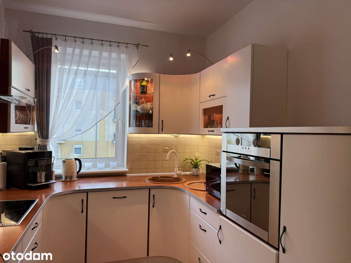 Mieszkanie w samym centrum Redy, 1 piętro, 5 min od SKM, piwnica !!! - Pełny obrazek: 3/16