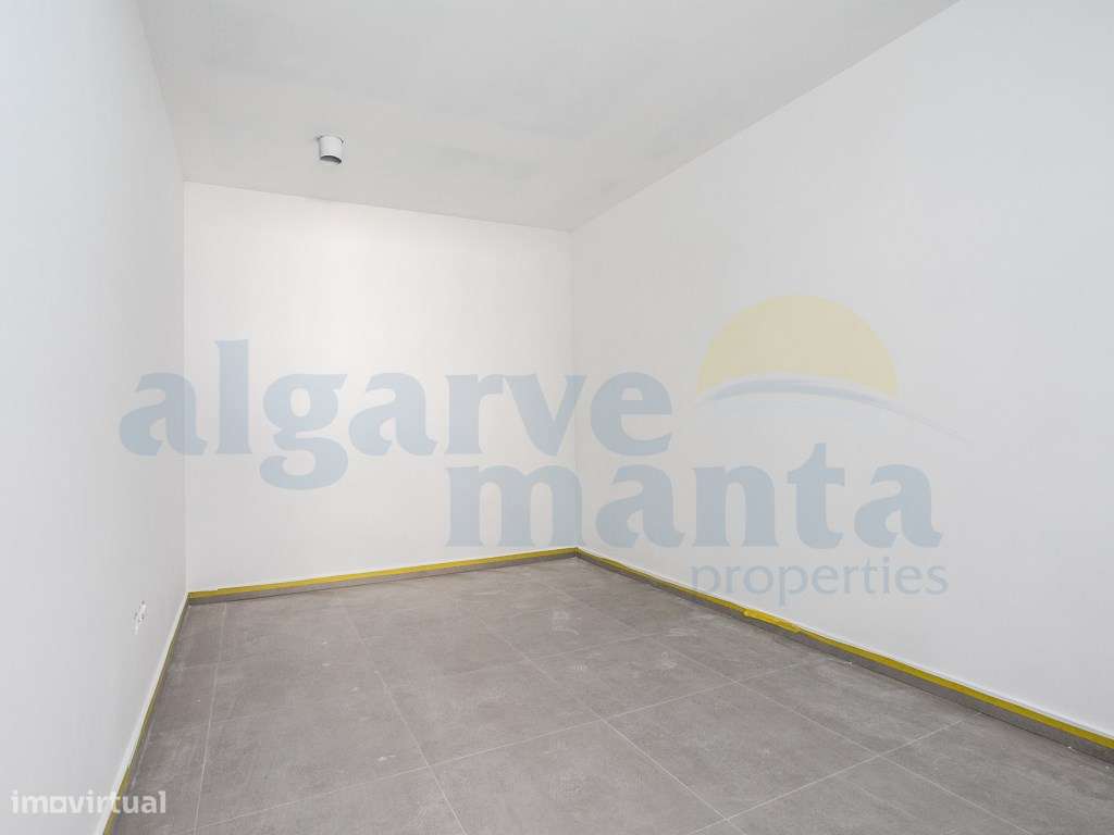Moradia T4 de Arquitetura Contemporânea com Piscina, Rooftop e Vist...-39
