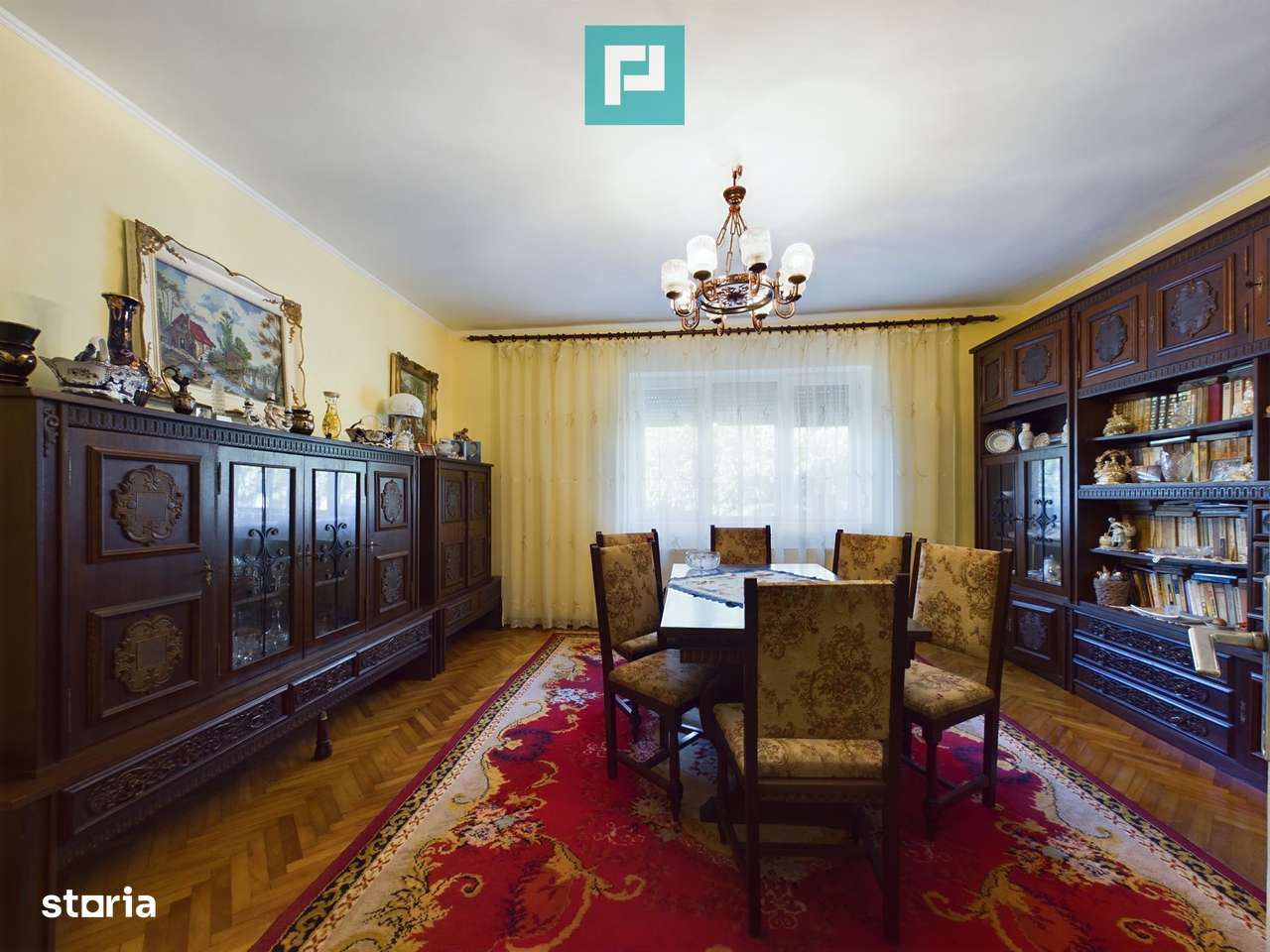 Casă clasică în Chișineu-Criș - Imagine principală: 2/20