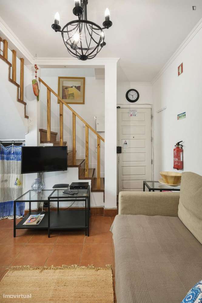 Apartamento com 1 quartos - localizado em São Bento Lisbon - Grande imagem: 5/7