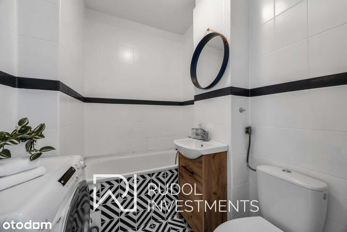 Południowy balkon, Metro-10