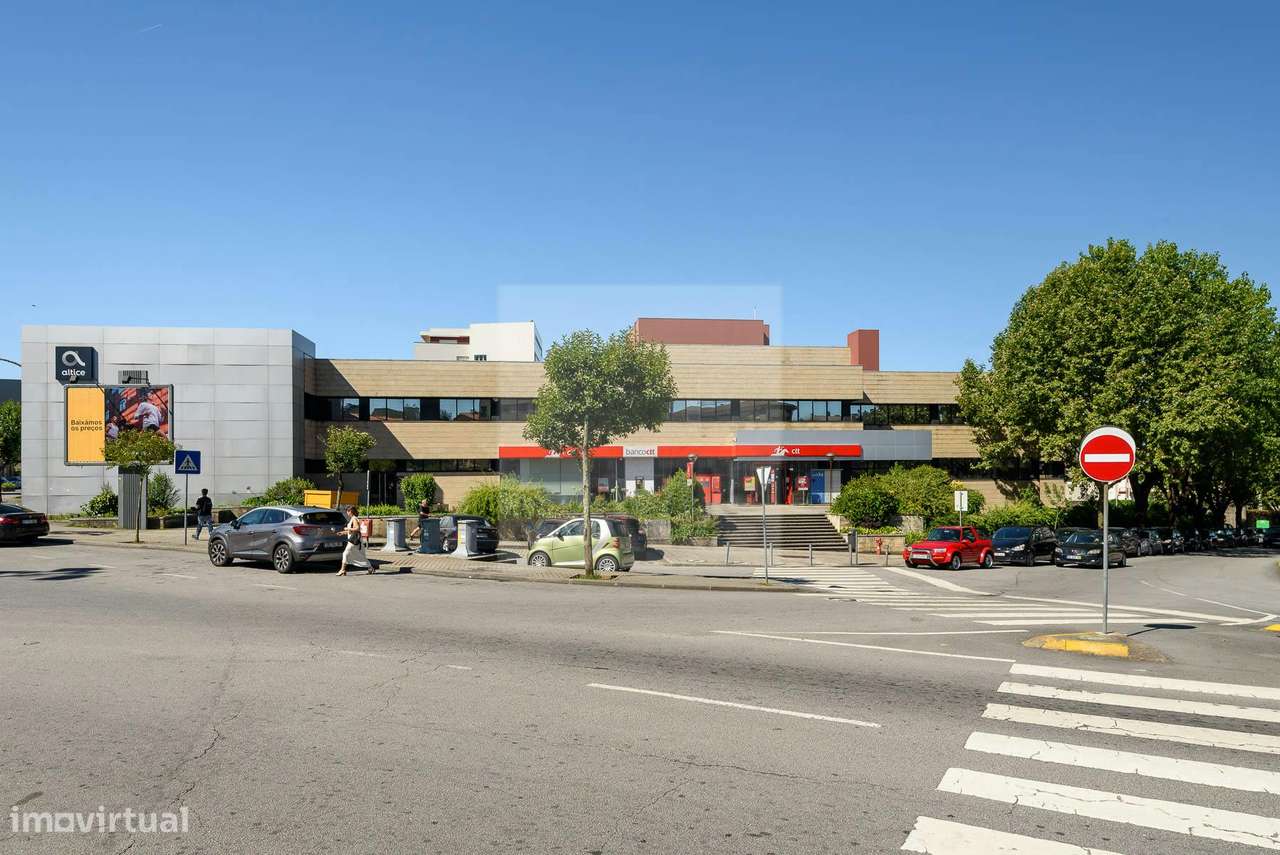 Edificio Maximinos, Braga - Grande imagem: 2/4