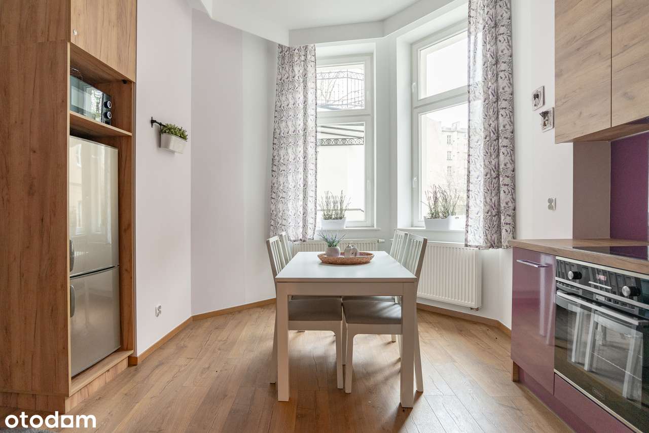 Apartament w centrum w pięknej kamienicy - Pełny obrazek: 5/12
