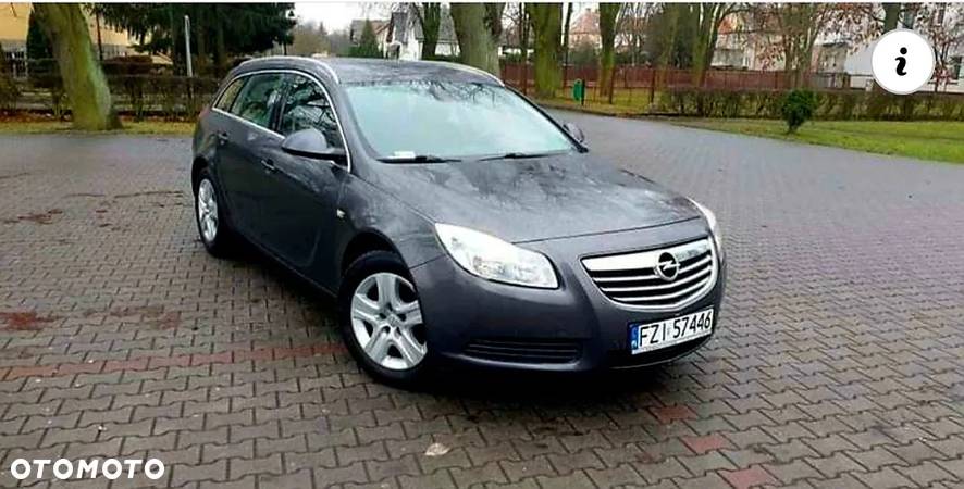 Opel Insignia 1.8 Sports Tourer - 1