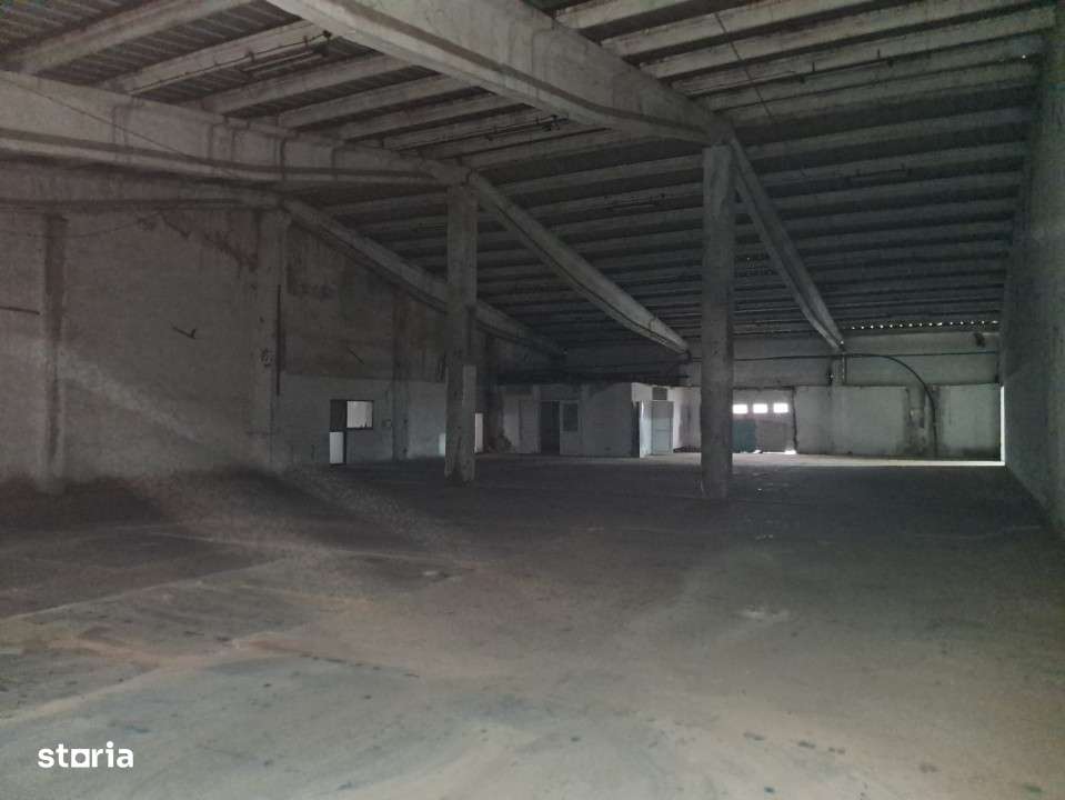 Hala   DEPOZIT BIROURI de  inchiriat 5000 mp - Imagine principală: 2/3