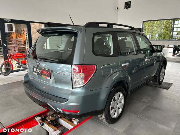 Subaru Forester 2.0i Comfort - 8