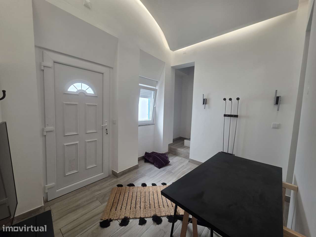 Moradia T1 + 1 com 2 terraços perto do Mar e Marina-12