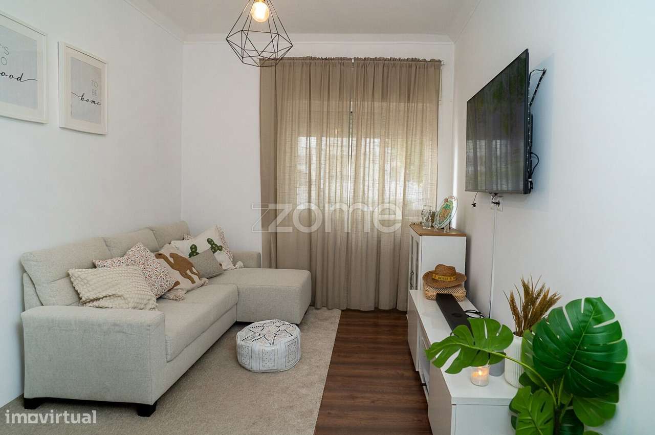 Apartamento c/ quintal Moita - Grande imagem: 2/20