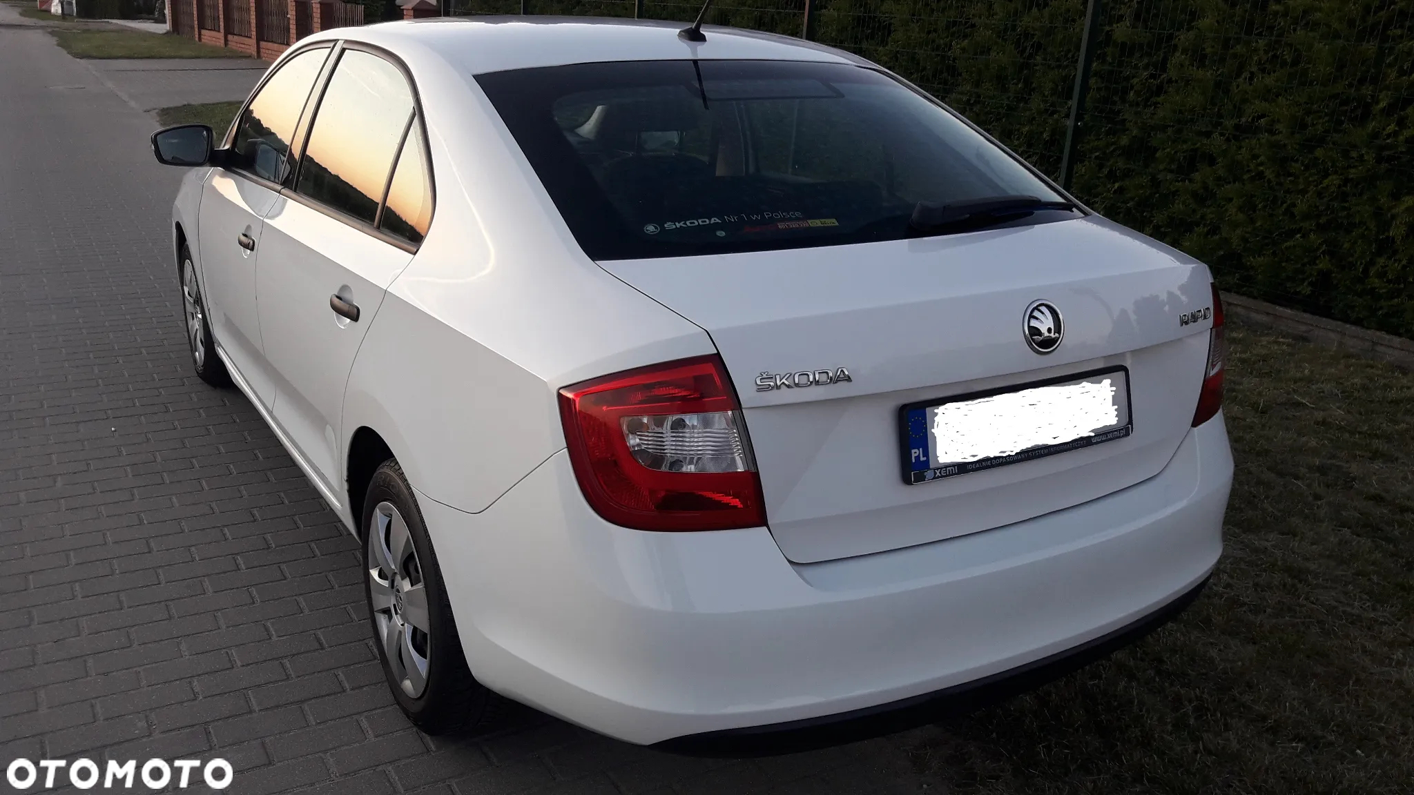 Skoda RAPID 1.6 TDI DPF Edition - 8