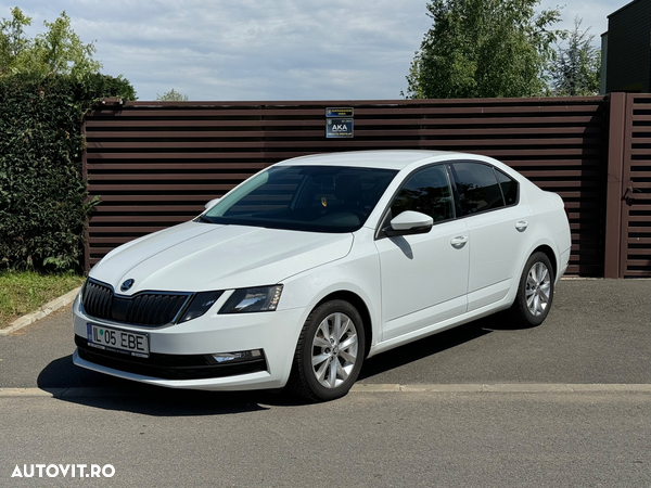 Skoda Octavia - 2