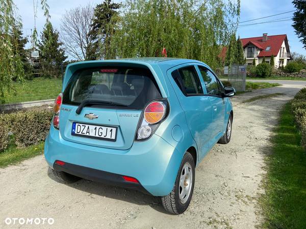 Chevrolet Spark - 4