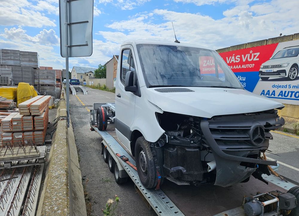 Mercedes-Benz Sprinter 2025