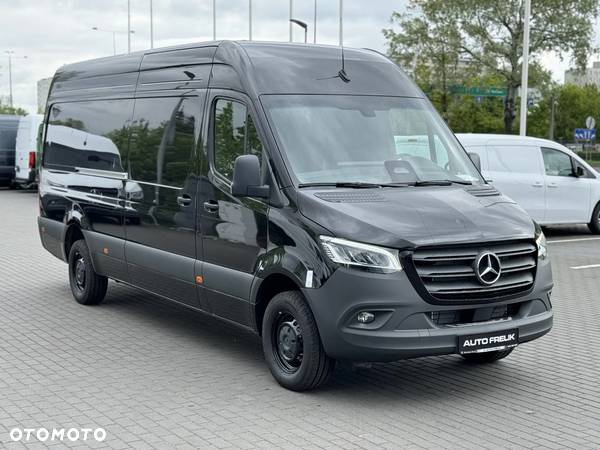 Mercedes-Benz Sprinter - 2