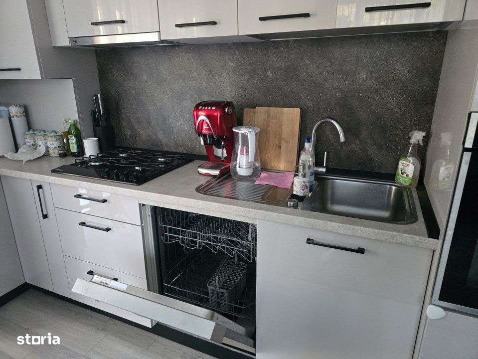 Apartament 3 camere etaj 1 bloc nou, loc parcare Pacurari-Kaufland - Imagine principală: 5/16