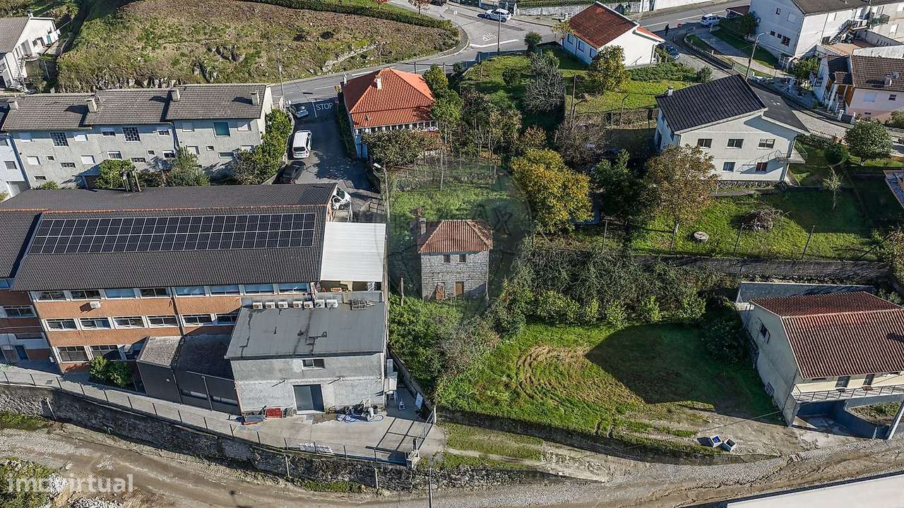 Moradia T2 para venda-16