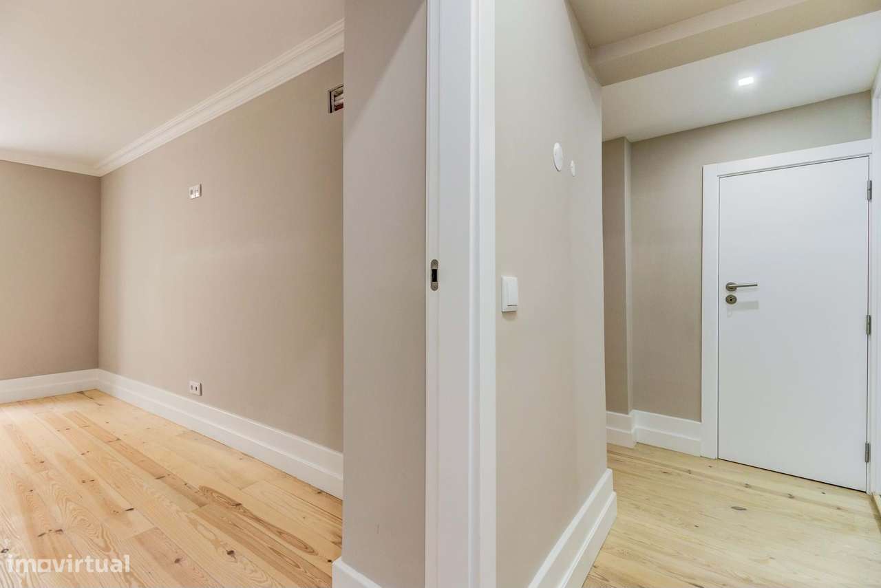 Apartamento 6  divisões  | Rua do Salvador – Alfama-2