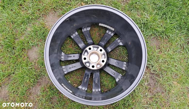 Felga Aluminiowa 18 Kia Sportage 5x114.3 ET 45 Dezent TA - 20