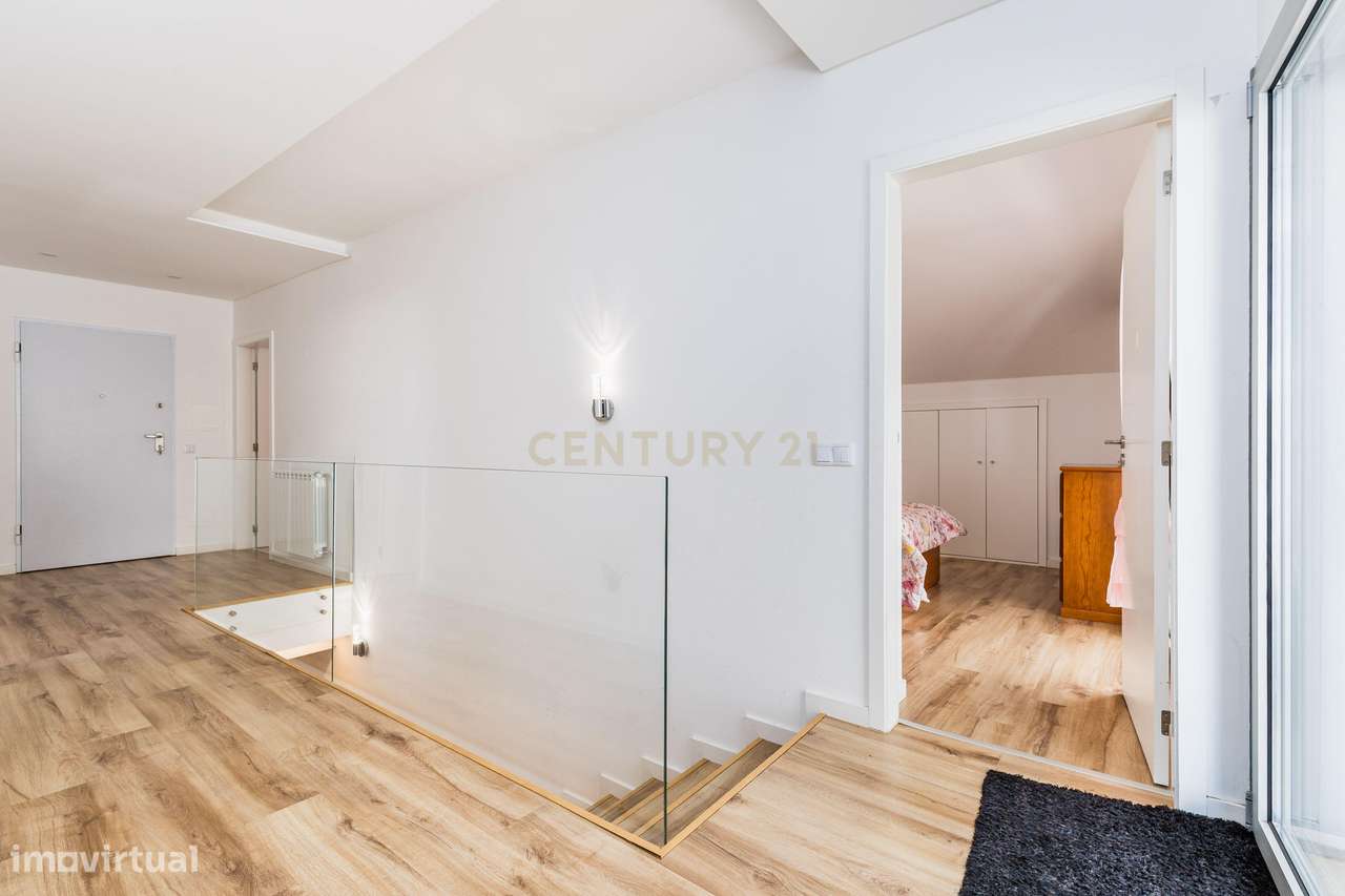Duplex Moderno (2021) com Terraço Privativo | Santa Clara - Parceiros-11